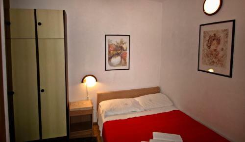 Apartment Kate-35m From Sea