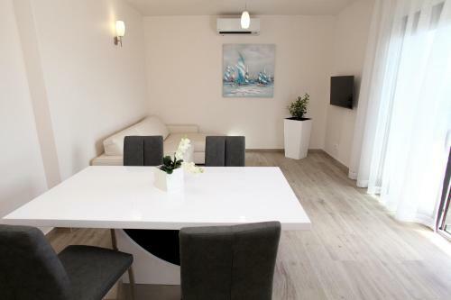 Apartments Villa Aquamarie