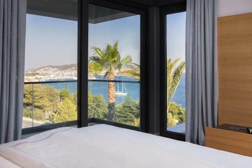 Ultraluxury Villa Elyzeum With Heated Pool