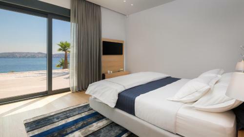 Ultraluxury Villa Elyzeum With Heated Pool