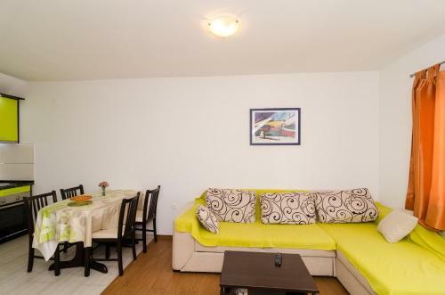 Holiday Home Jasenka Trstenik
