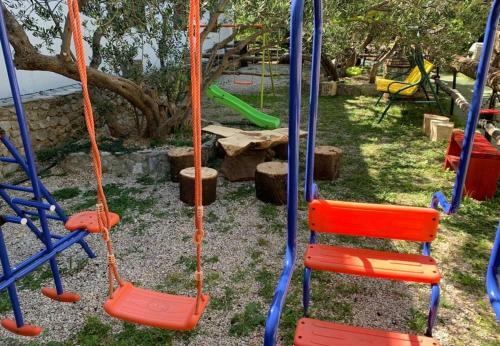 Apartments Antisa - With Playground