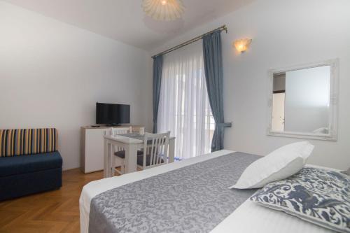 Apartments And Rooms Kapulica