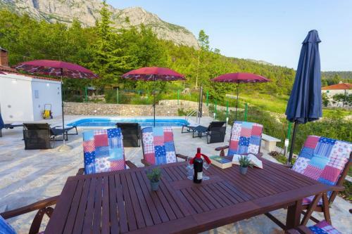 Villa Ljubini Dvori In Tucepi, Private Pool