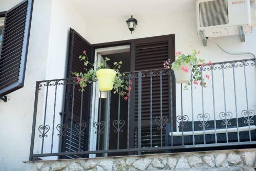 Holiday Home Gala Liganj