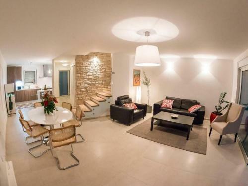 Villa Bobos Place With Jacuzzi 46e