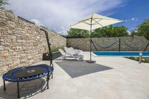 Villa Crystallina
