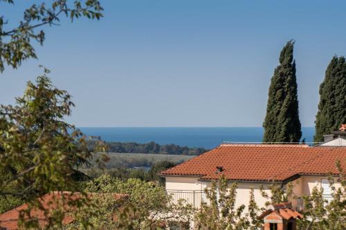 Apartment Bruneta With Sea View