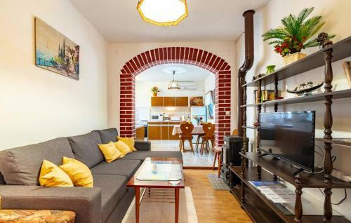 Sea View Apartment With Terrase Vl