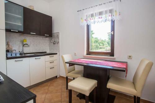 Casa Luka Vare?ki