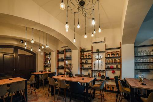 Hotel Chop Old House Rooms