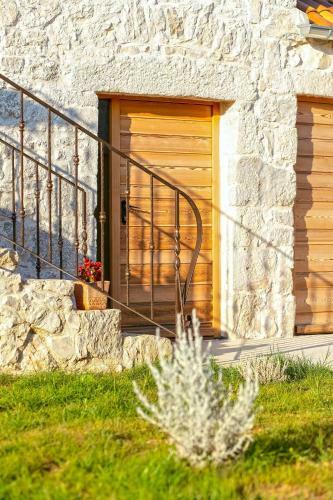 Heritage House With Heated Pool Vrime