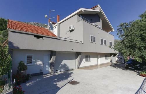 Villa In