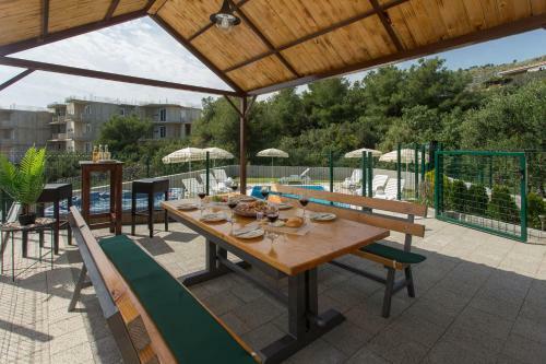 Villa Honey
