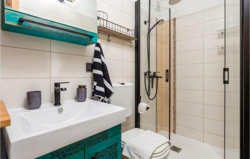 Stunning Home In Rab W/ 1 Bedrooms