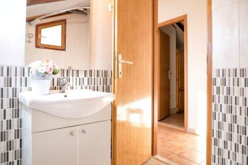 Spila Beach Apartments