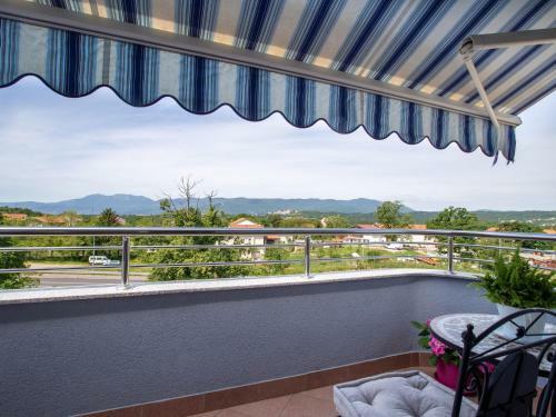 Modern Apartment In Vi?kovo With Balcony