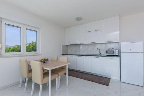Apartments Vila Kraljevic