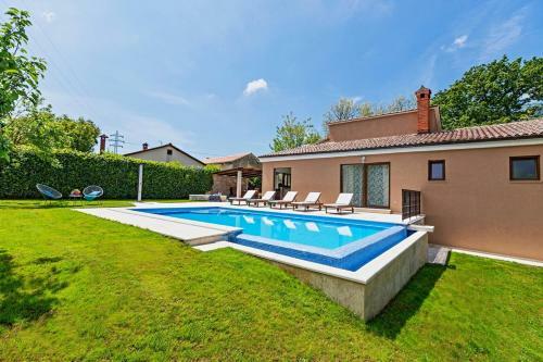 Villa Ferlini