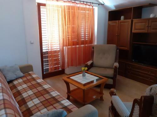 Apartment Zdene - 300 M From Sea