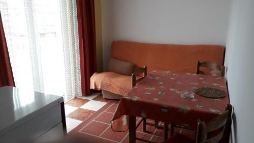 Apartments Anna-peaceful And Quiet