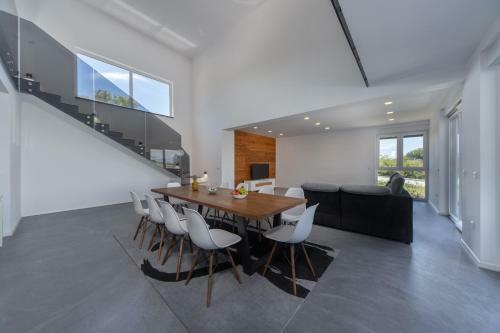 Villa Nin