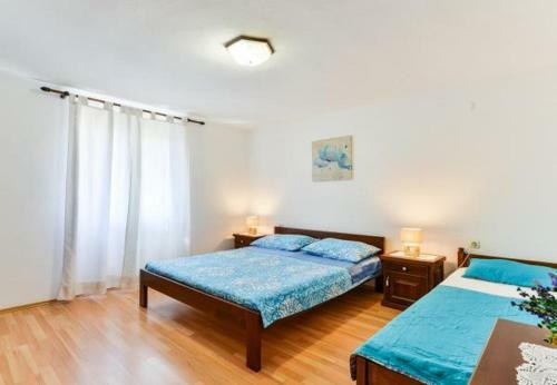 Apartments Kosta - 150m From Beach