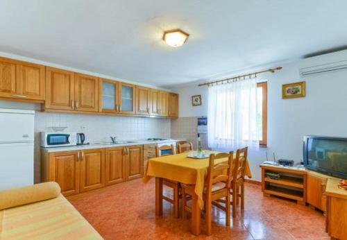 Apartments Kosta - 150m From Beach