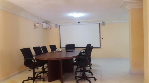 Villa Elegance Hotel & Apartment