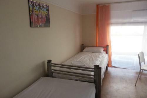 Center Hostel And Guest House