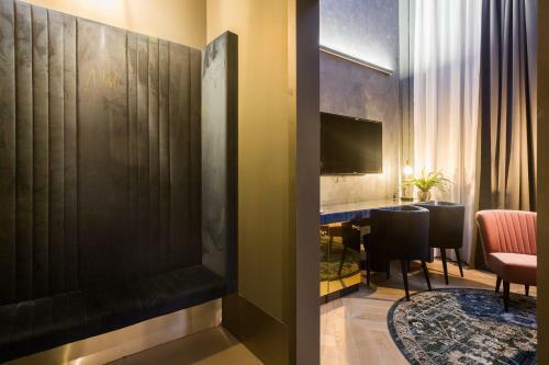 Noble Boutique Hotel - Adults Only