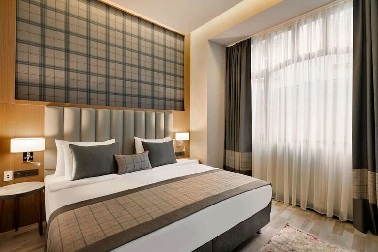 Hotel Ramada By Wyndham Budapest City Center