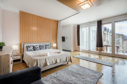 Apartamento Bpr Timber Loft Home With A/c & Balcony
