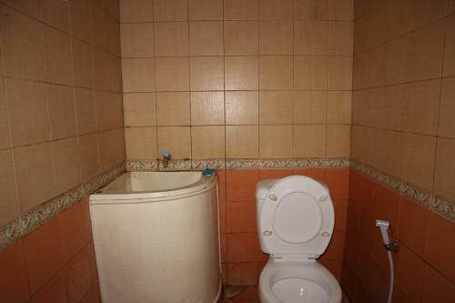 Hotel Oyo Life 2665 Aline Kost 2