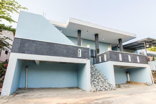 Hotel Oyo Life 2911 Merpati Kost