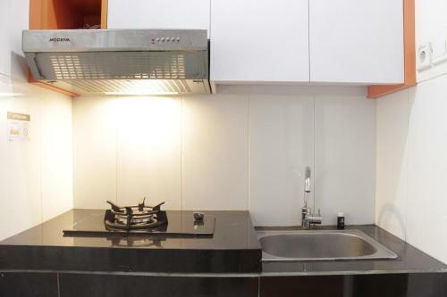 Comfy 1br Apartment At Gateway Pasteur Near Exit Toll Pasteur By Travelio