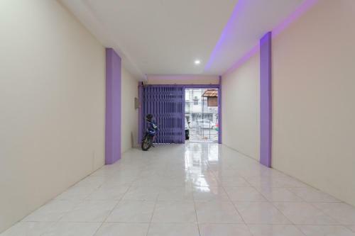 Hotel Reddoorz Near Trans Studio Bandung 3