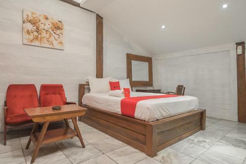 Hotel Reddoorz Resort @ Lembang 2