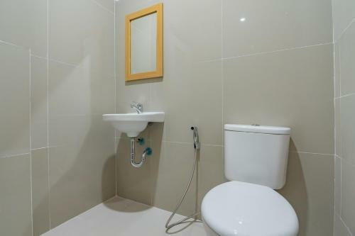 Hotel Reddoorz Plus @ Karapitan Street