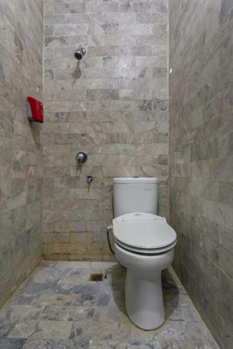 Oyo 3366 Ersha Hotel