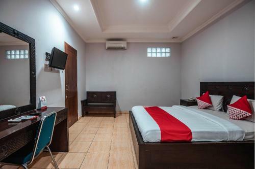 Oyo 686 Bunga Karang Hotel