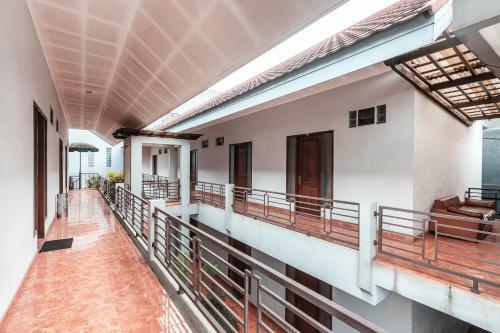 Oyo 686 Bunga Karang Hotel