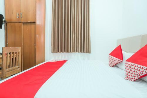 Hotel Oyo 150 Harmoni Residence
