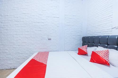 Hotel Oyo 1424 Guntary Residence