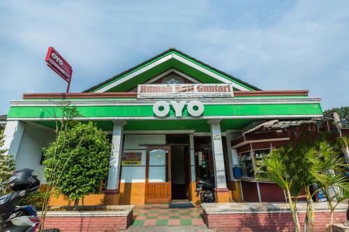 Hotel Oyo 1424 Guntary Residence