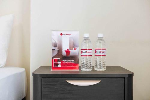 Hostal Reddoorz Near Cipinang Indah Mall