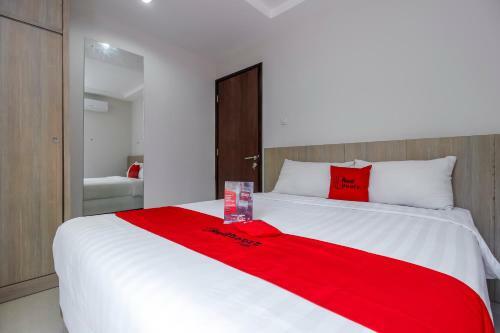 Hostal Reddoorz Plus @ Tb Simatupang