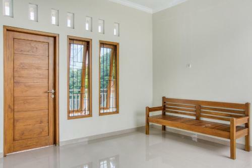 Hostal Koolkost Syariah Near Pascasarjana Ugm