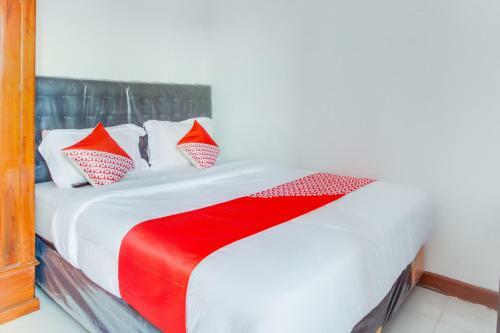 Hotel Oyo 3074 Orange Inn