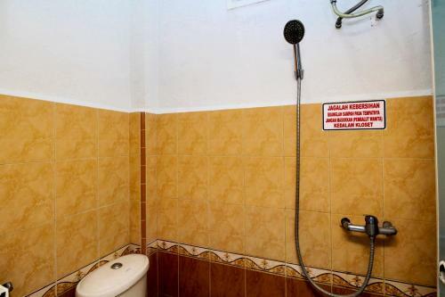 Hostal Serena Anggrek Hotel